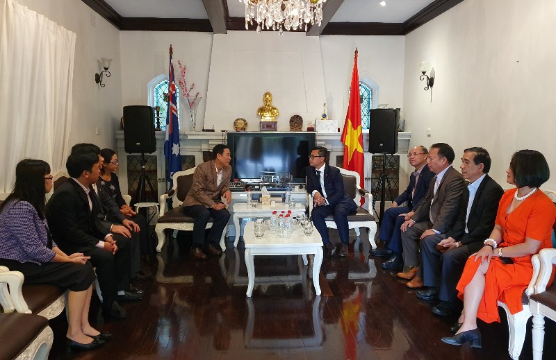  Đoàn công tác của tỉnh Đắk Lắk thăm và làm việc với Tổng Lãnh sự quán Việt Nam tại Sydney